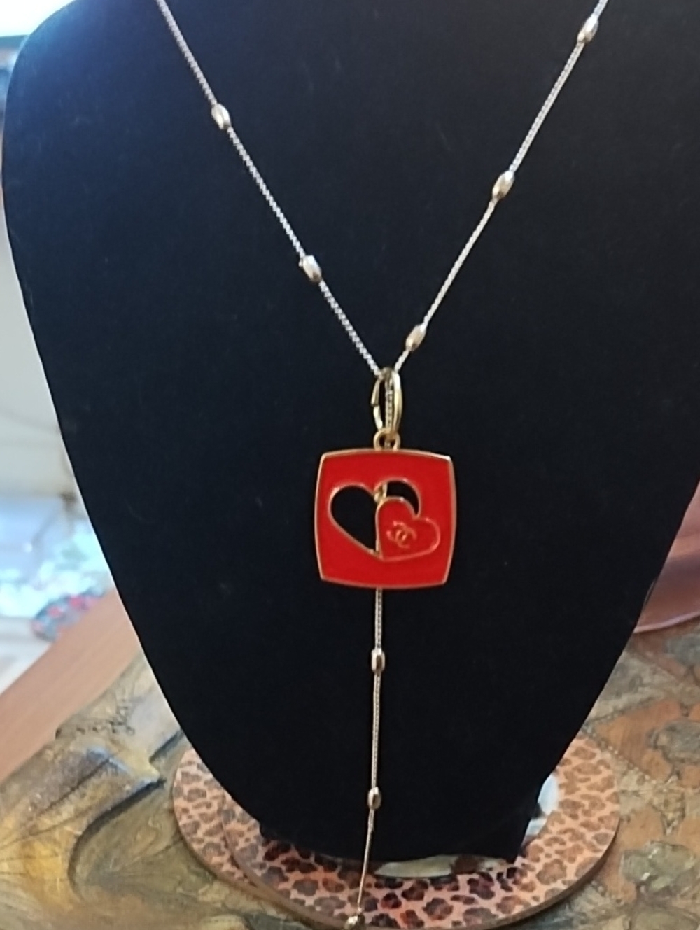 Red Heart Cutout Pendant Necklace - Women Jewelry CC